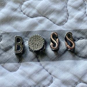Boss Charm Set